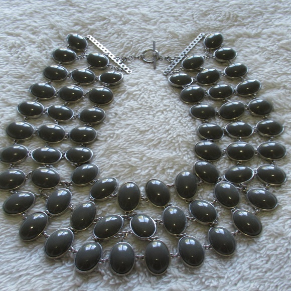 Gray Banana Republic Statement Necklace - Picture 4 of 8